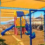 Dream World Resort & Spa